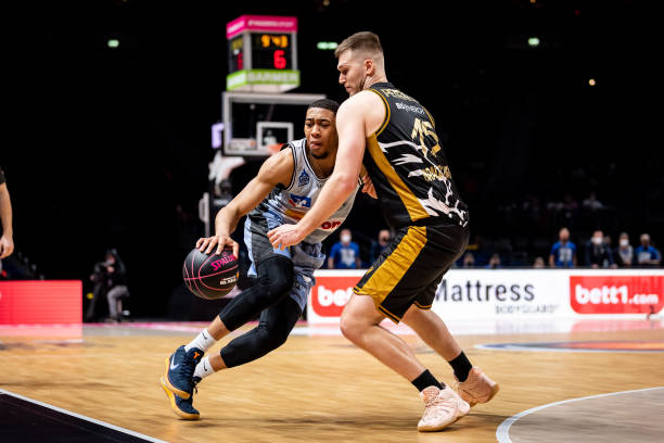 何形式的谈 何形式的谈